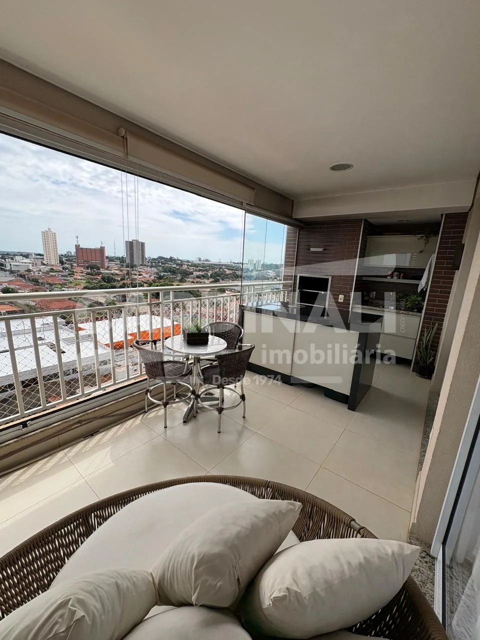 Comprar Apartamento / Padr&atilde;o em Araraquara R$ 750.000,00 - Foto 15