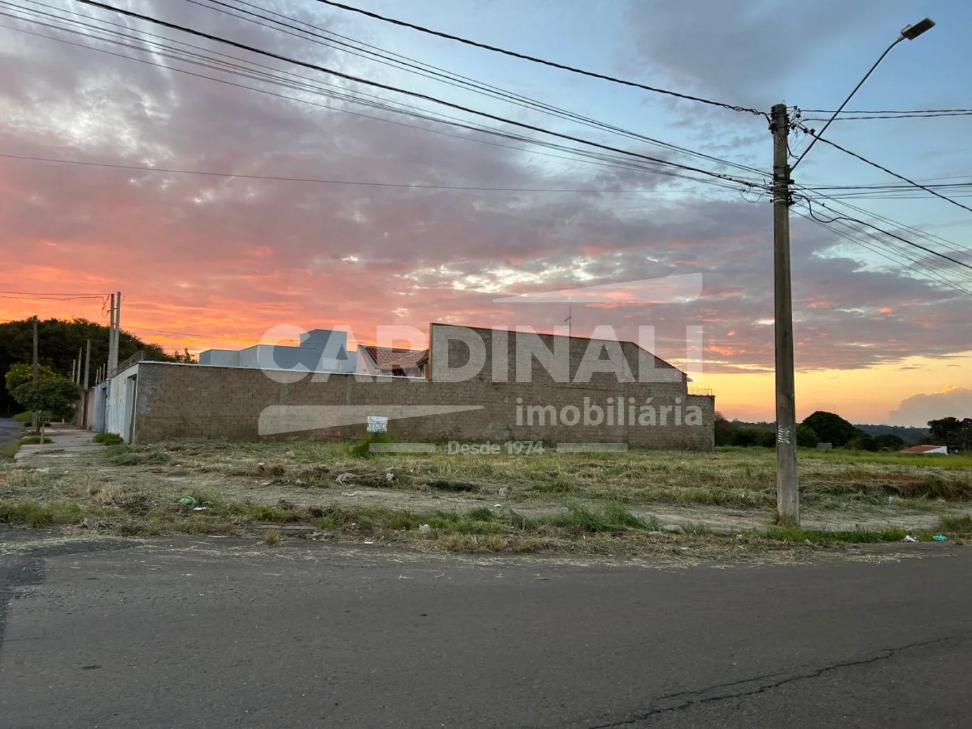 Comprar Terreno / Padr&atilde;o em Araraquara R$ 150.000,00 - Foto 2
