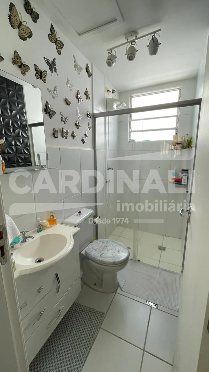 Comprar Apartamento / Padr&atilde;o em Araraquara R$ 155.000,00 - Foto 6