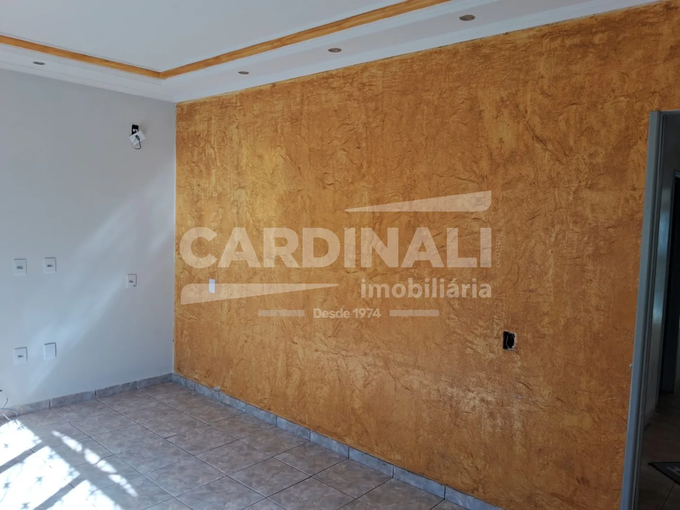 Comprar Casa / Padr&atilde;o em Araraquara R$ 350.000,00 - Foto 4