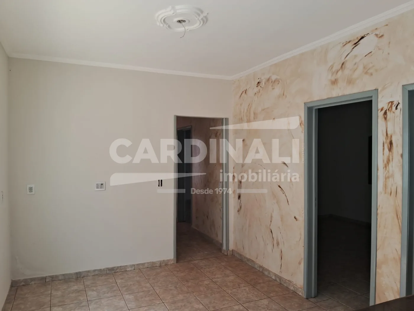Comprar Casa / Padr&atilde;o em Araraquara R$ 350.000,00 - Foto 6