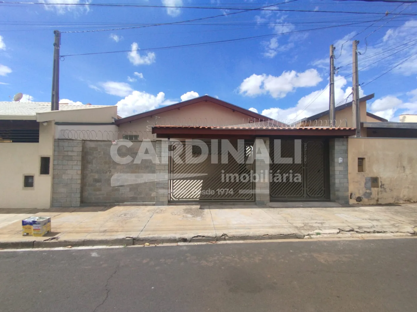 Comprar Casa / Padr&atilde;o em S&atilde;o Carlos R$ 580.000,00 - Foto 1