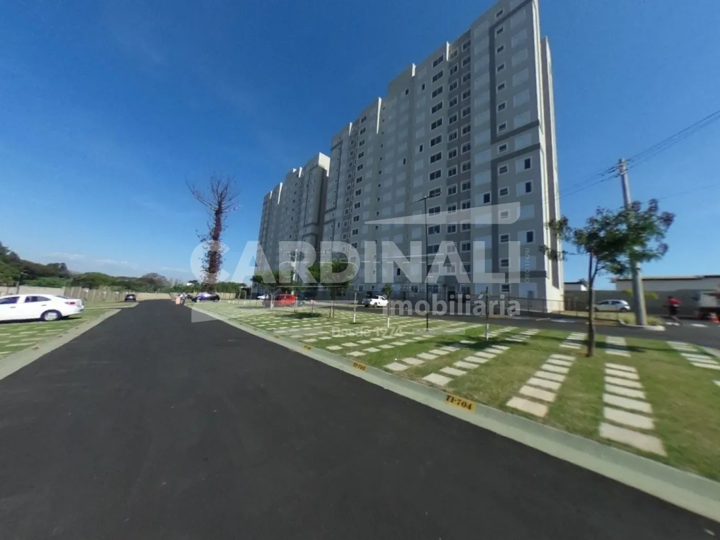 Alugar Apartamento / Padr&atilde;o em S&atilde;o Carlos R$ 1.667,00 - Foto 1