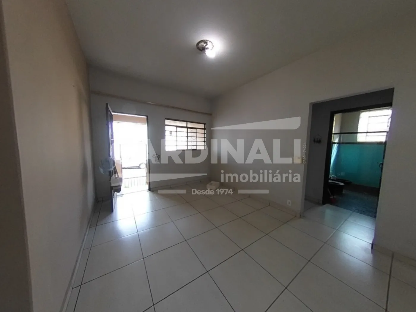 Alugar Casa / Padr&atilde;o em S&atilde;o Carlos R$ 1.800,00 - Foto 3