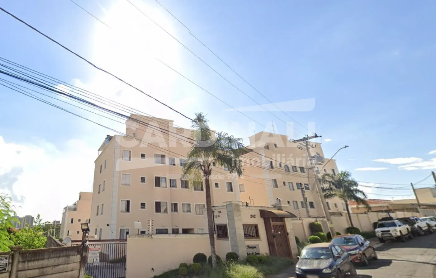 Apartamento / Padr&atilde;o em Campinas , Comprar por R$255.000,00