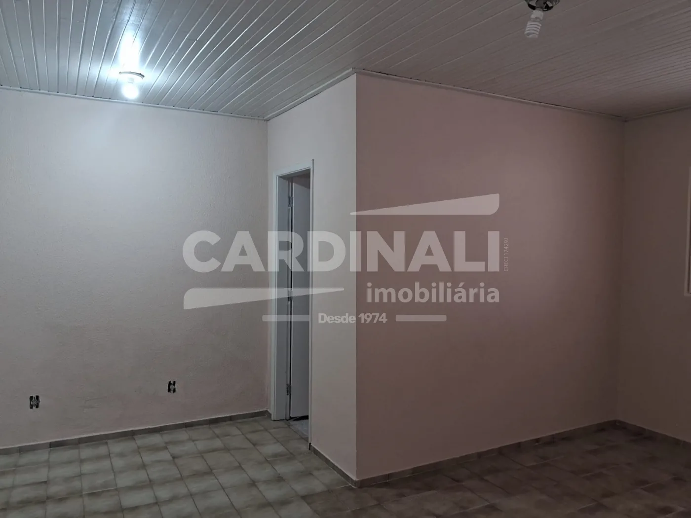 Comprar Casa / Padr&atilde;o em Araraquara R$ 320.000,00 - Foto 7