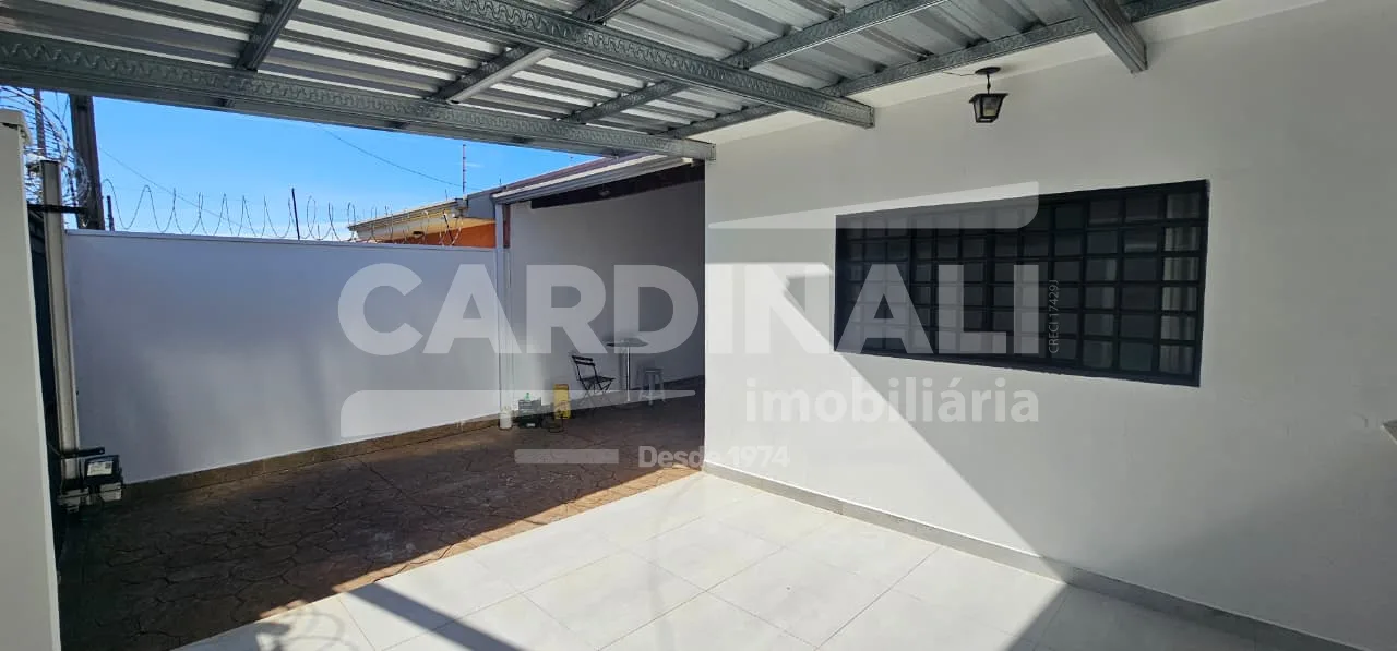 Comprar Casa / Padr&atilde;o em Araraquara R$ 330.000,00 - Foto 3