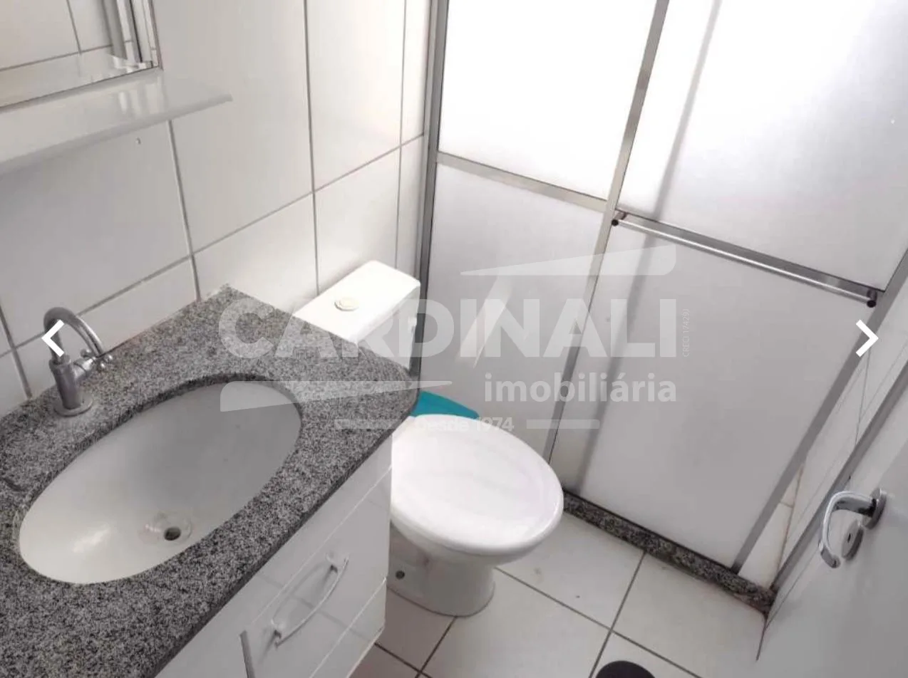 Comprar Apartamento / Padr&atilde;o em Araraquara R$ 160.000,00 - Foto 6