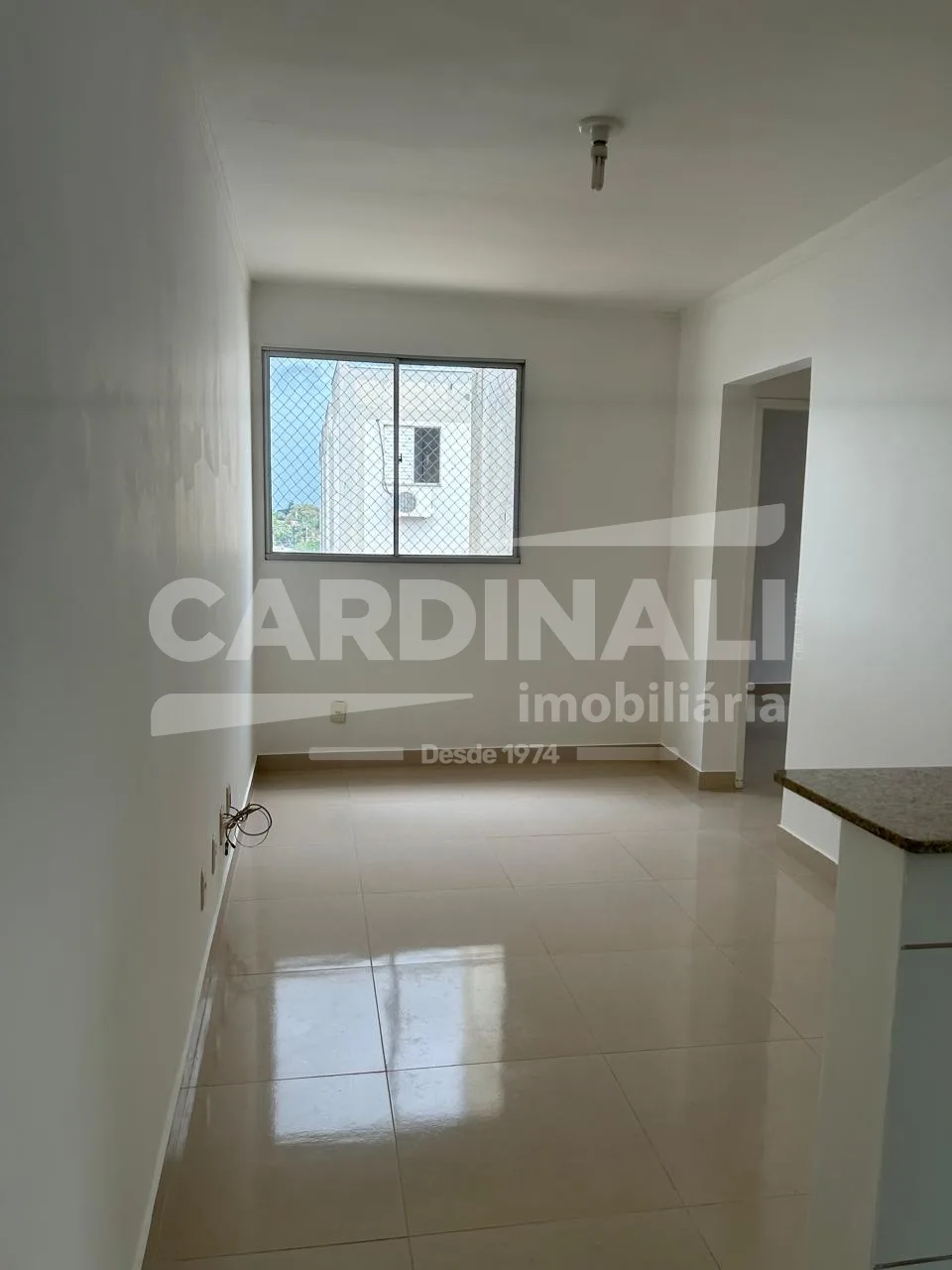 Comprar Apartamento / Padr&atilde;o em Araraquara R$ 170.000,00 - Foto 3