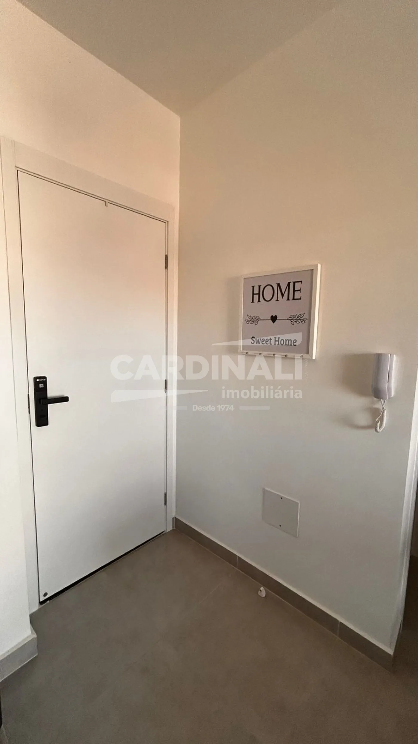 Apartamento / Padr&atilde;o em S&atilde;o Carlos , Comprar por R$480.000,00