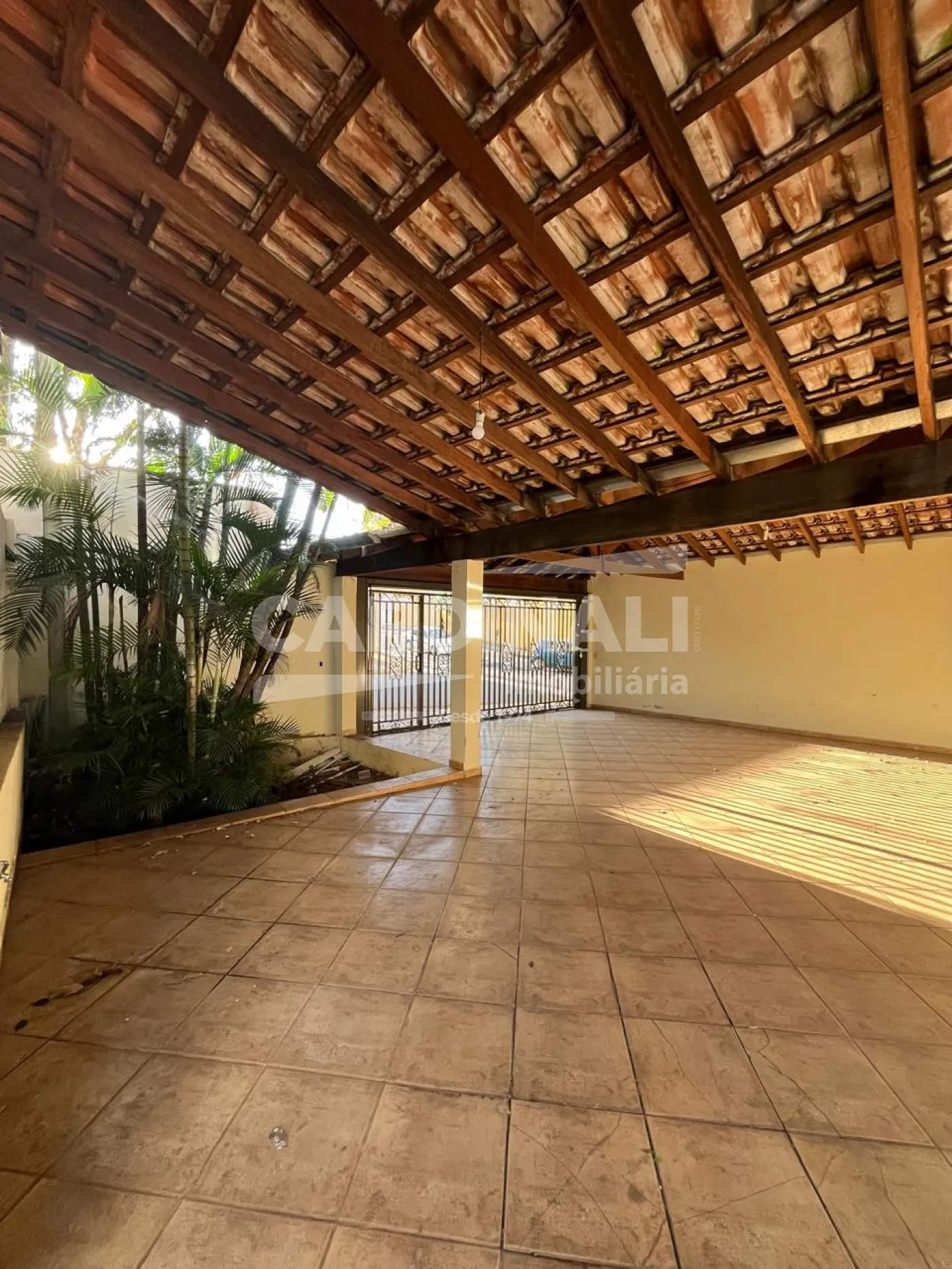 Casa / Padr&atilde;o em S&atilde;o Carlos , Comprar por R$800.000,00