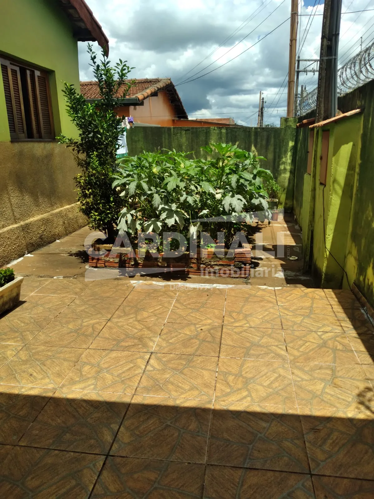 Comprar Casa / Padr&atilde;o em S&atilde;o Carlos R$ 320.000,00 - Foto 2