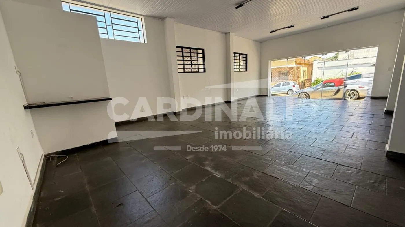 Comercial / Padr&atilde;o em S&atilde;o Carlos , Comprar por R$695.000,00