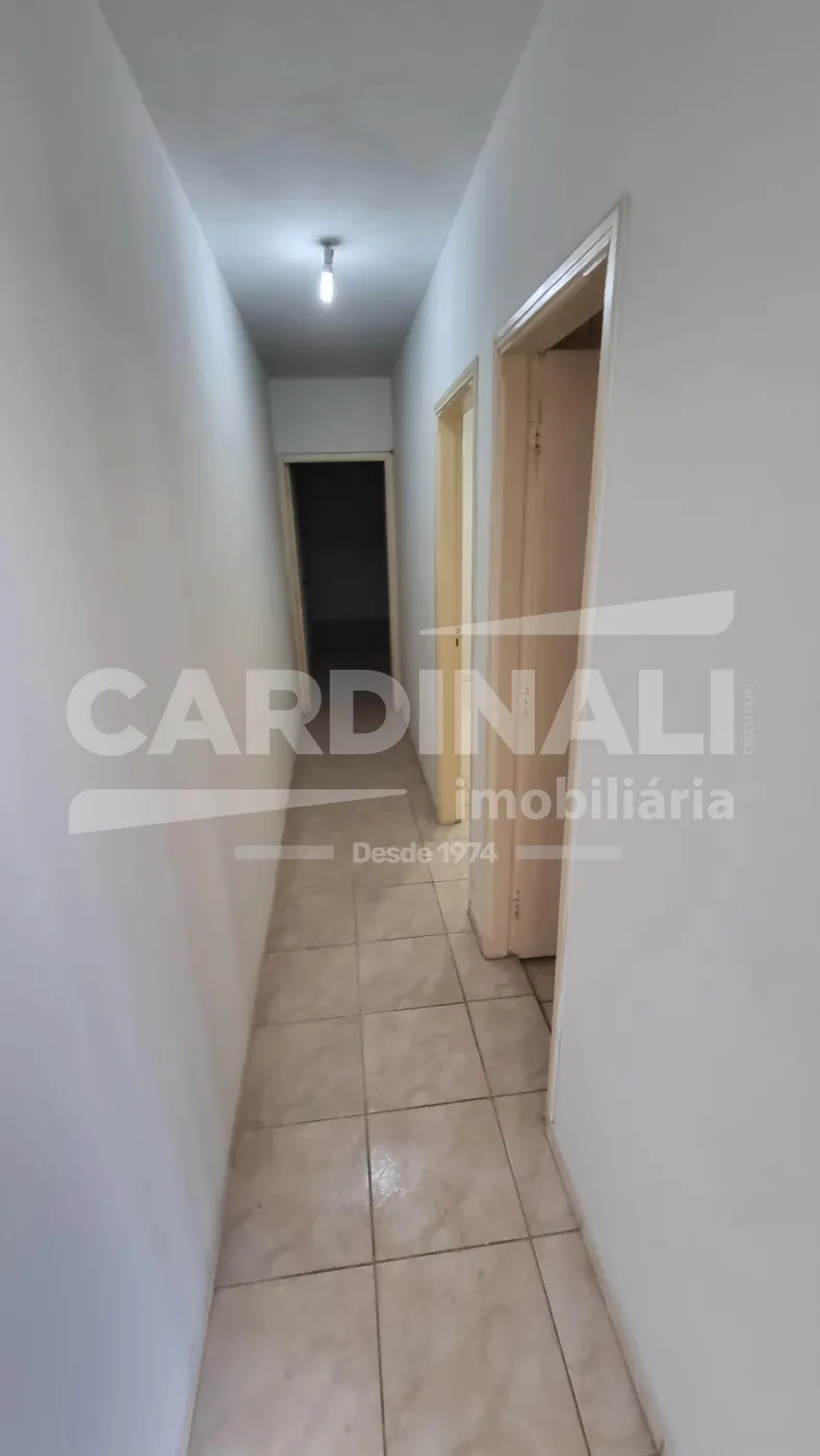 Alugar Casa / Padr&atilde;o em S&atilde;o Carlos R$ 1.445,00 - Foto 4