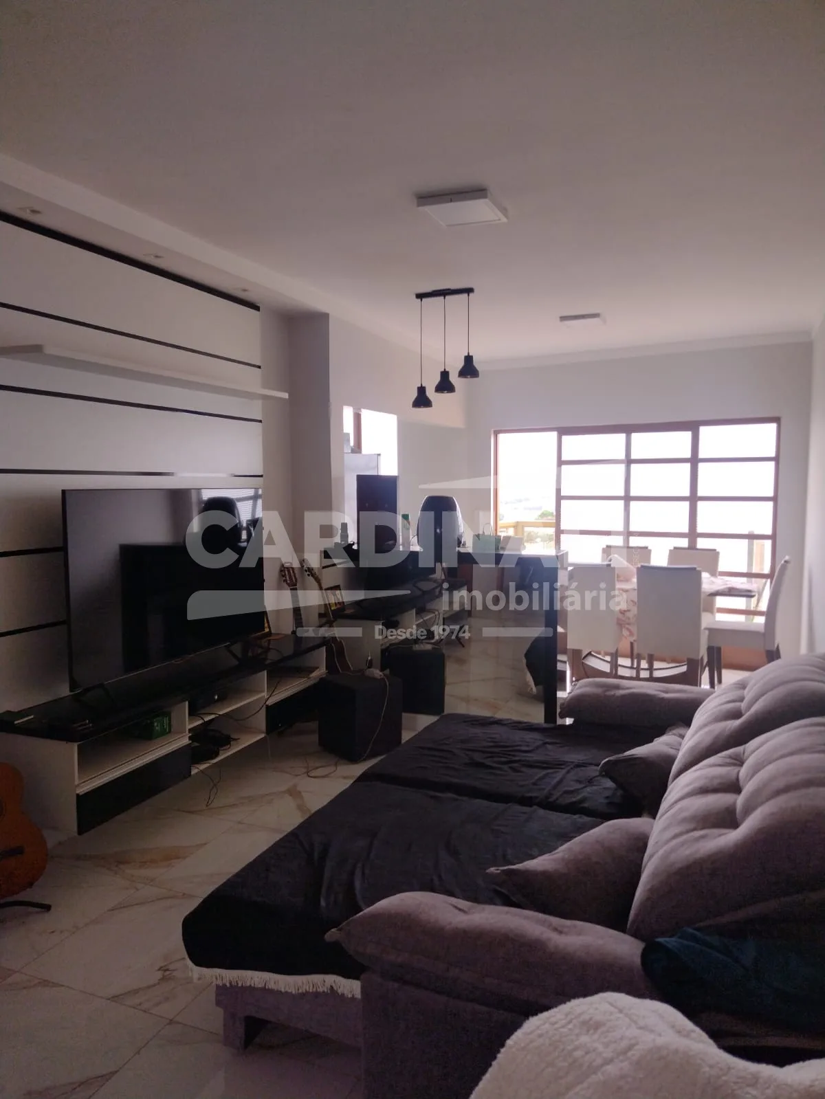 Comprar Apartamento / Padr&atilde;o em Araraquara R$ 400.000,00 - Foto 3