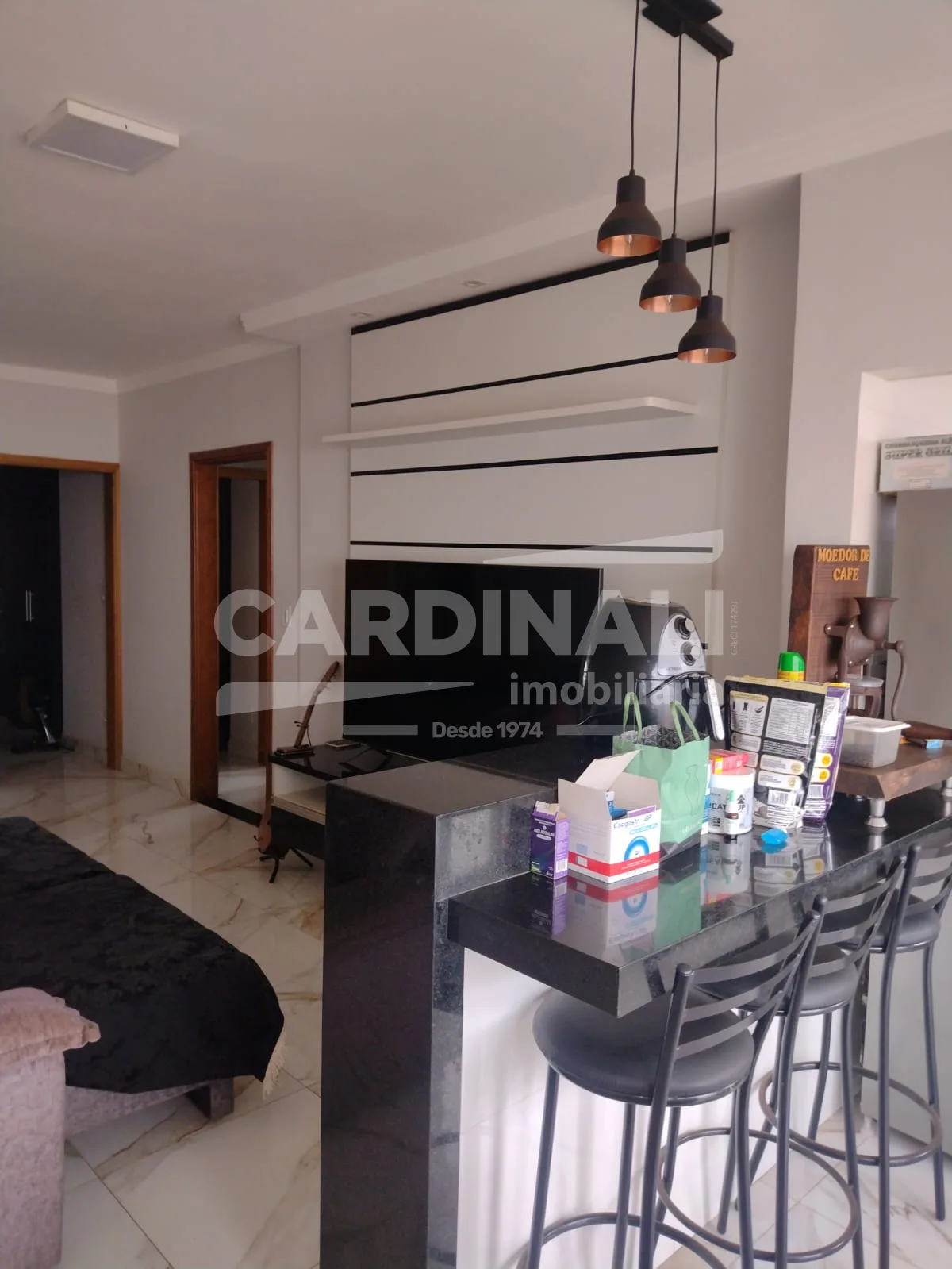 Comprar Apartamento / Padr&atilde;o em Araraquara R$ 400.000,00 - Foto 4
