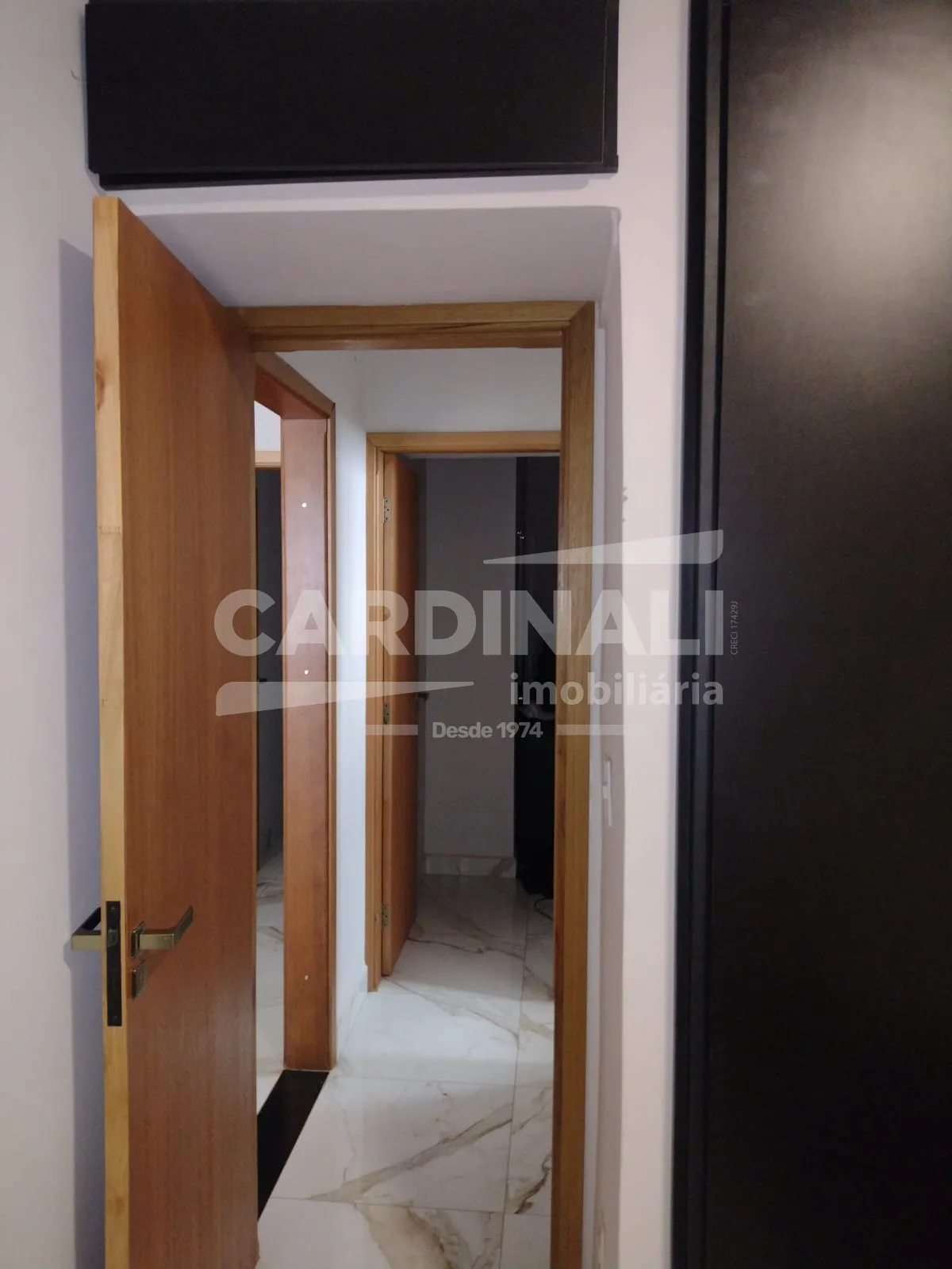 Comprar Apartamento / Padr&atilde;o em Araraquara R$ 400.000,00 - Foto 10
