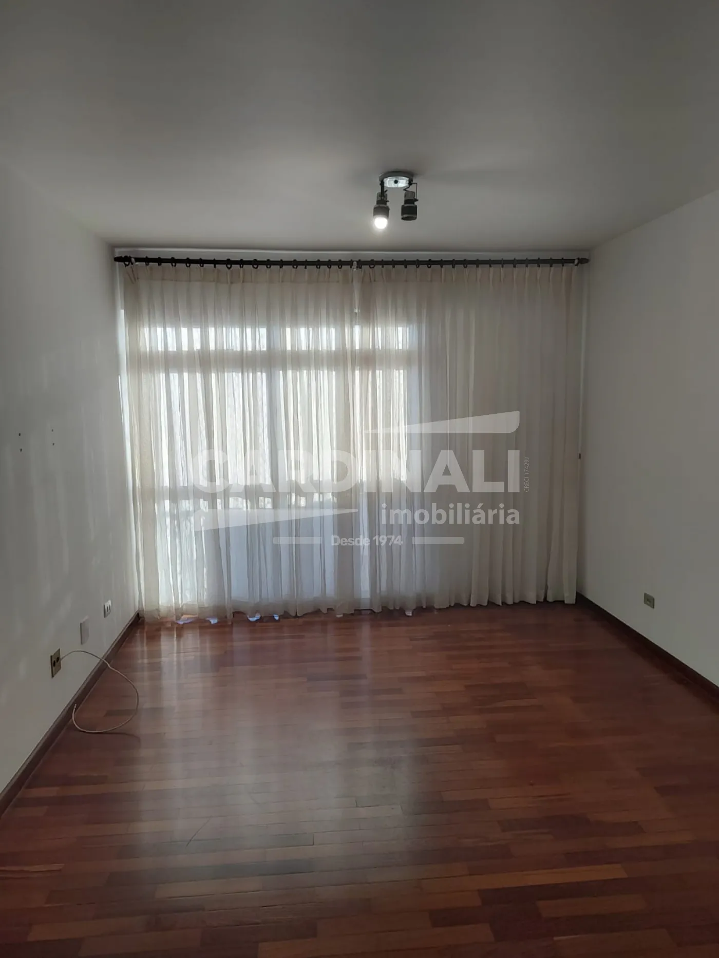 Apartamento / Padr&atilde;o em S&atilde;o Carlos , Comprar por R$650.000,00