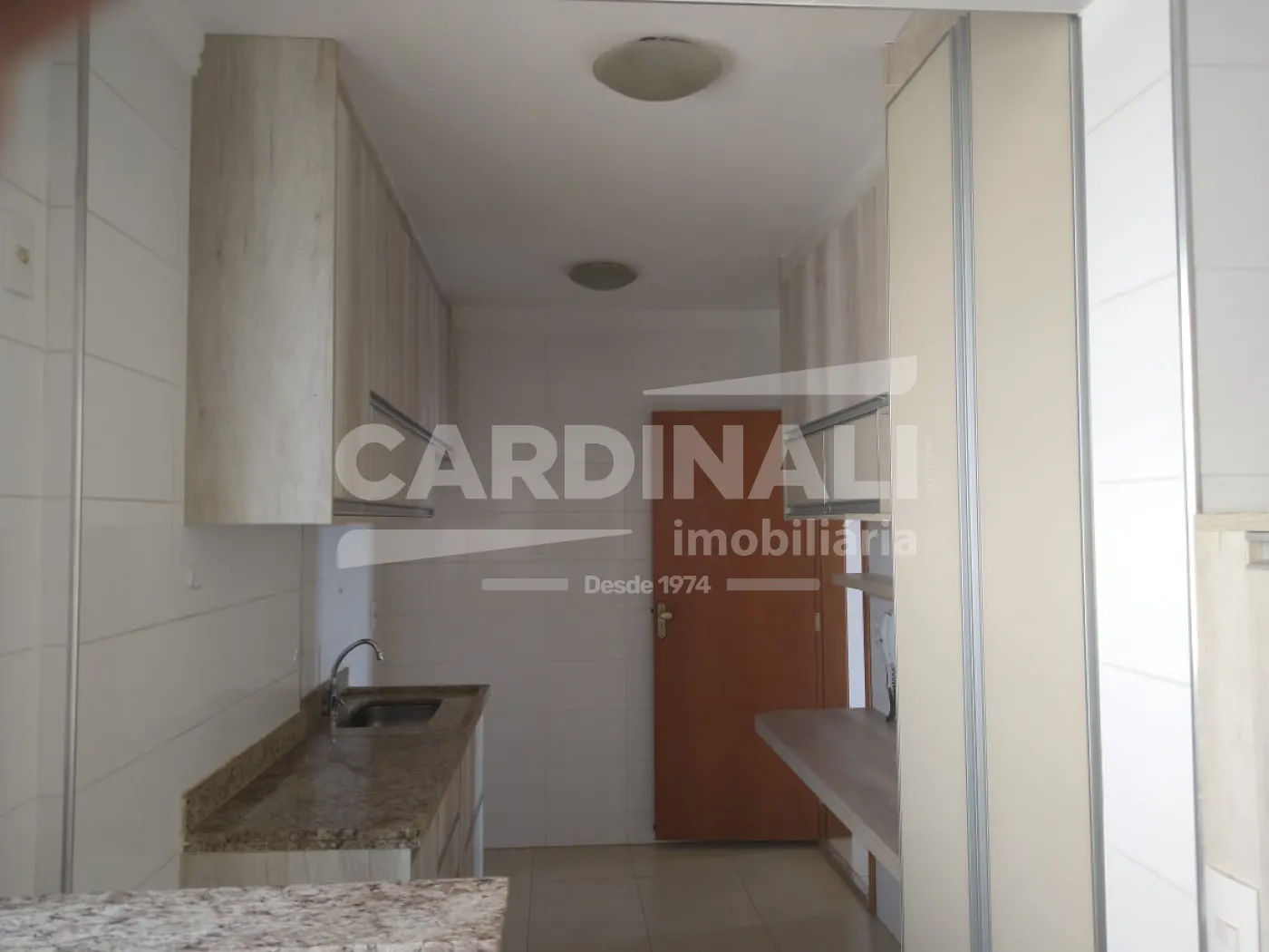 Alugar Apartamento / Padr&atilde;o em Ribeir&atilde;o Preto R$ 4.000,00 - Foto 8