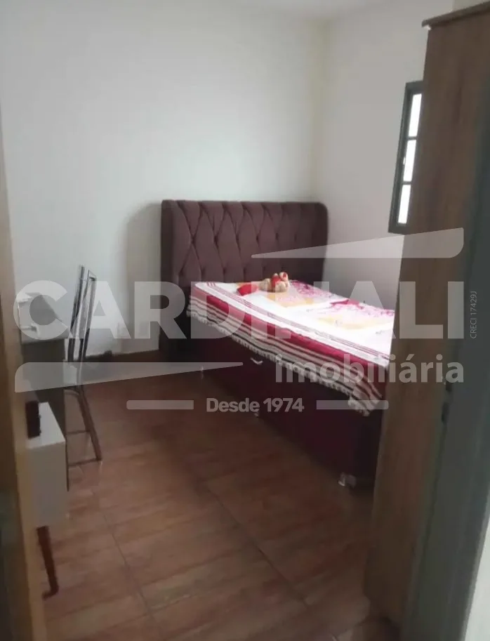 Comprar Casa / Padr&atilde;o em Araraquara R$ 230.000,00 - Foto 7