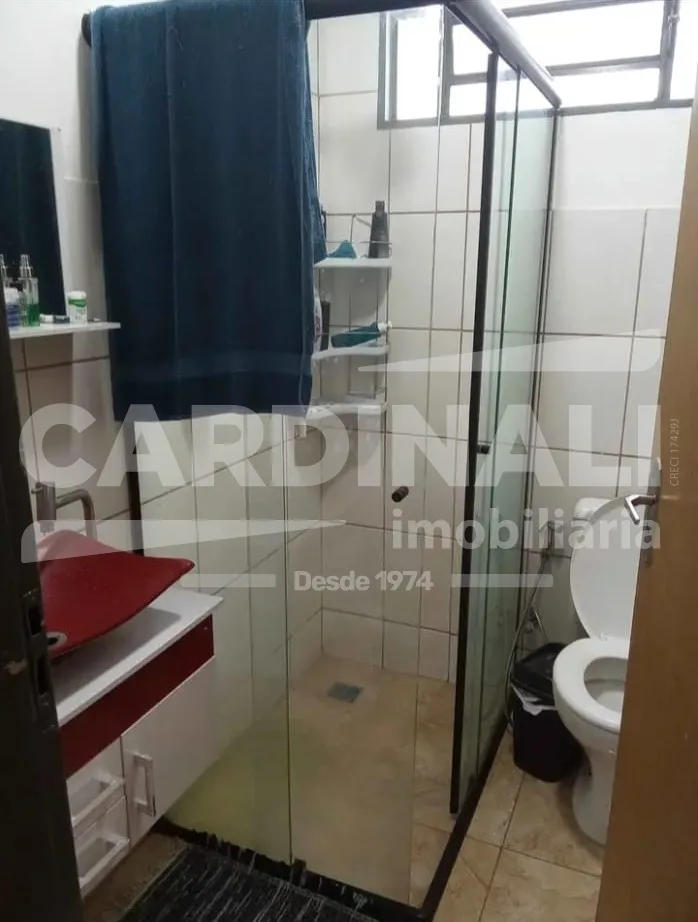 Comprar Casa / Padr&atilde;o em Araraquara R$ 230.000,00 - Foto 5