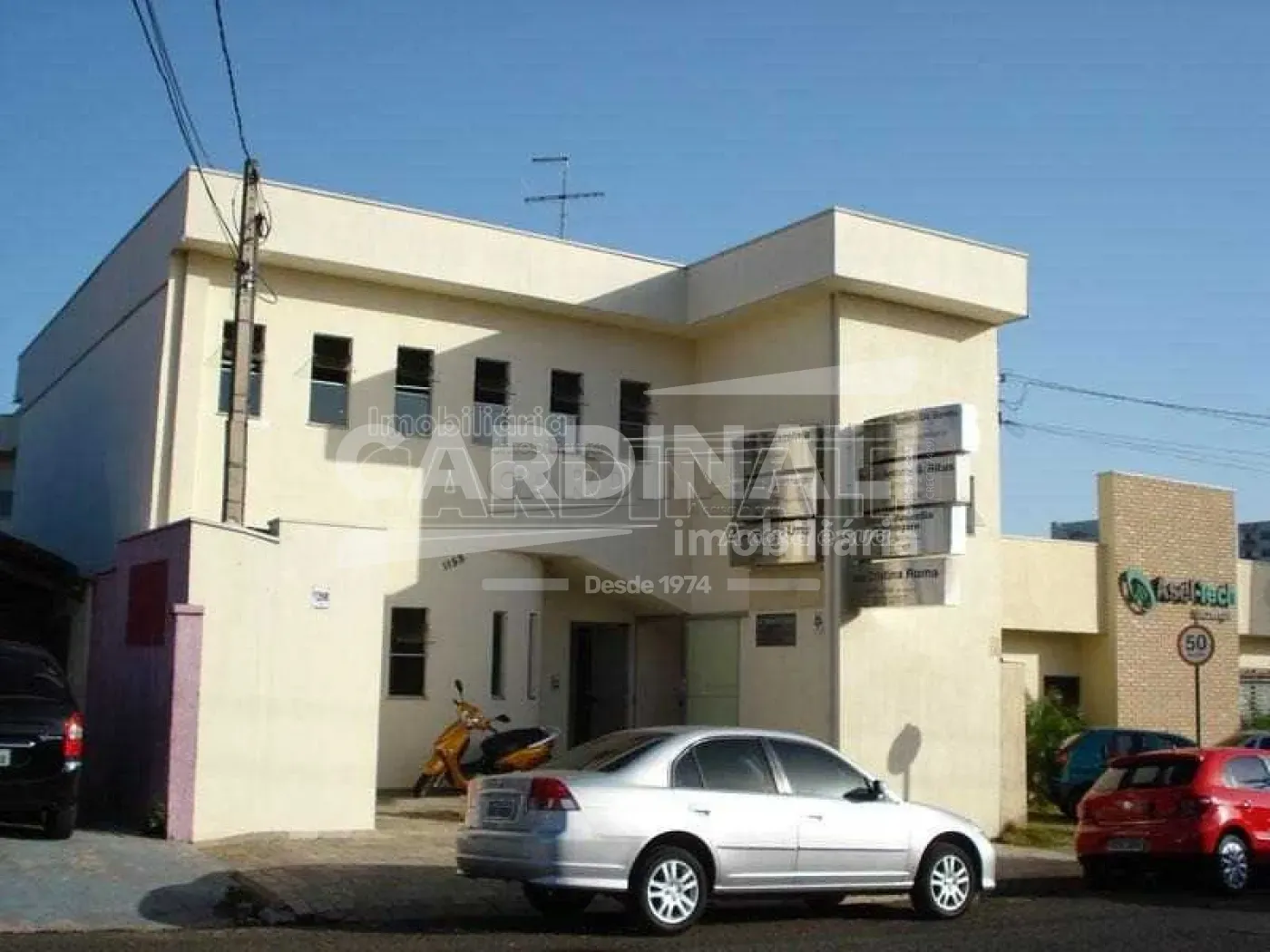 Comercial / Sala em S&atilde;o Carlos 