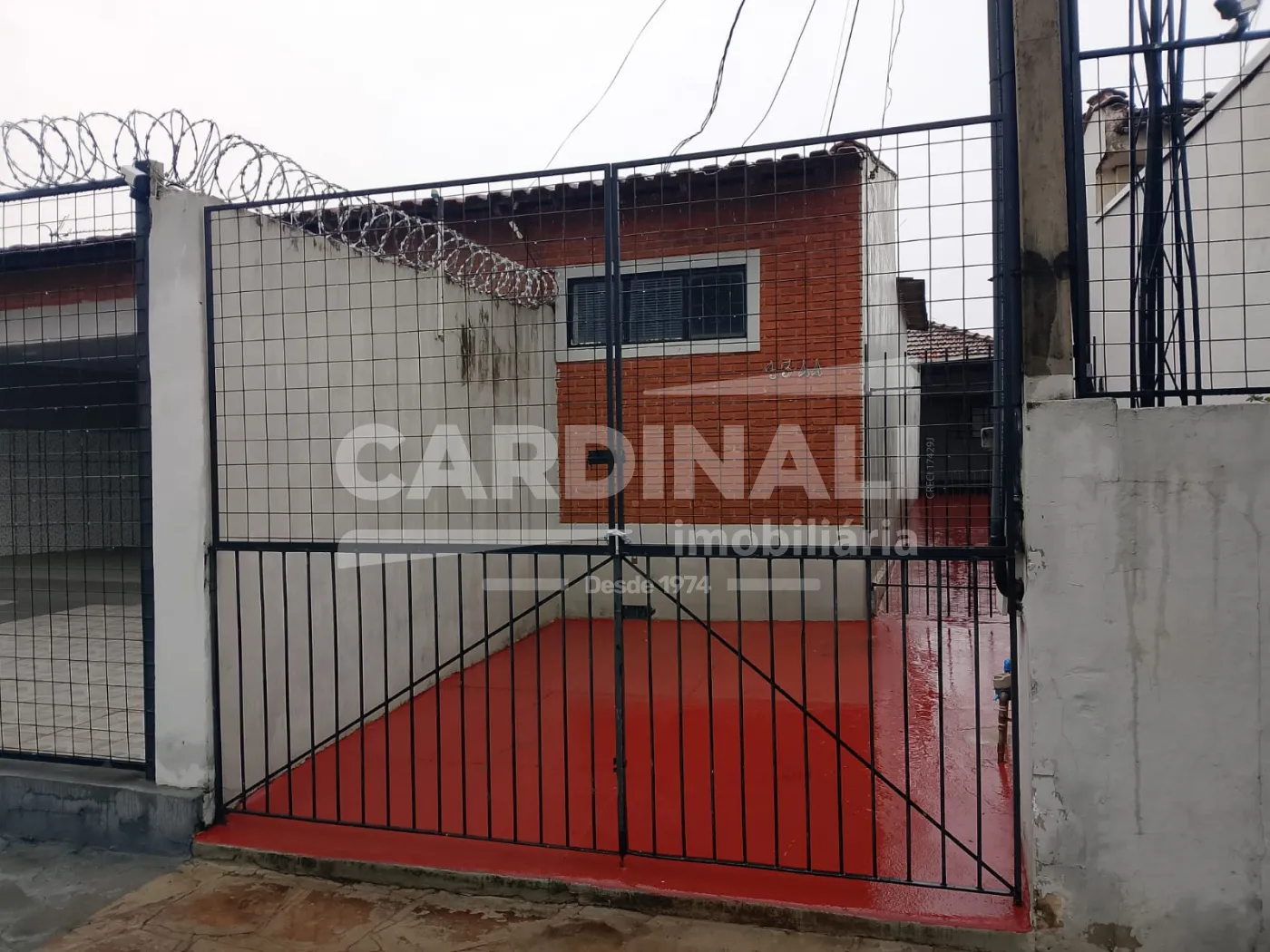 Casa / Padr&atilde;o em Araraquara Alugar por R$1.350,00
