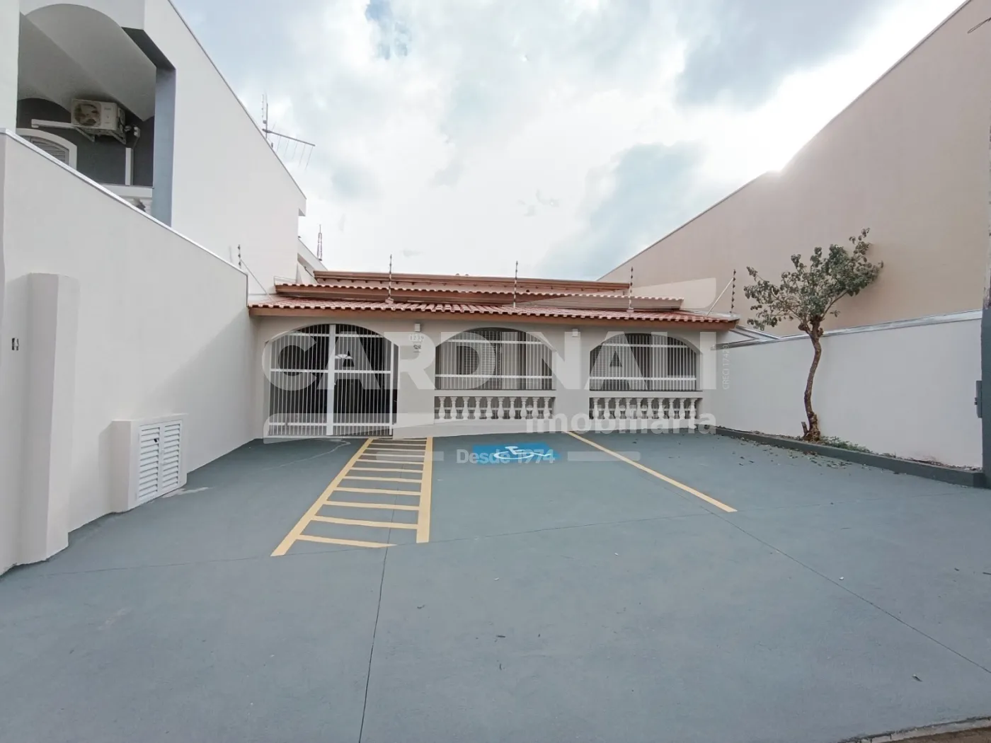 Comercial / Sala em S&atilde;o Carlos 