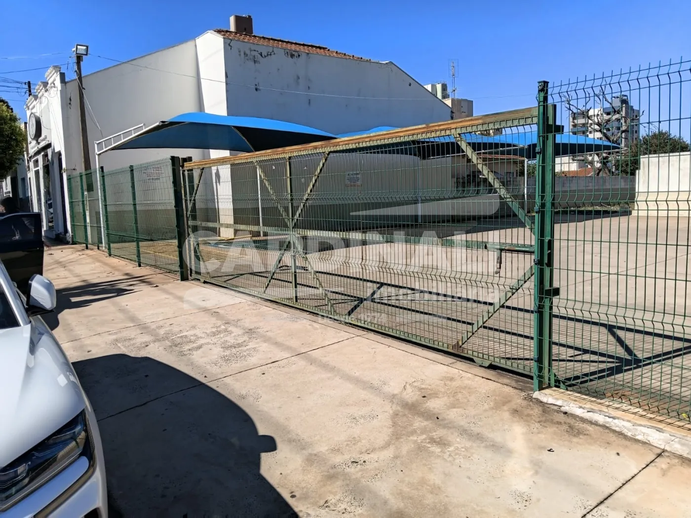 Terreno / Comercial em S&atilde;o Carlos , Comprar por R$1.800.000,00