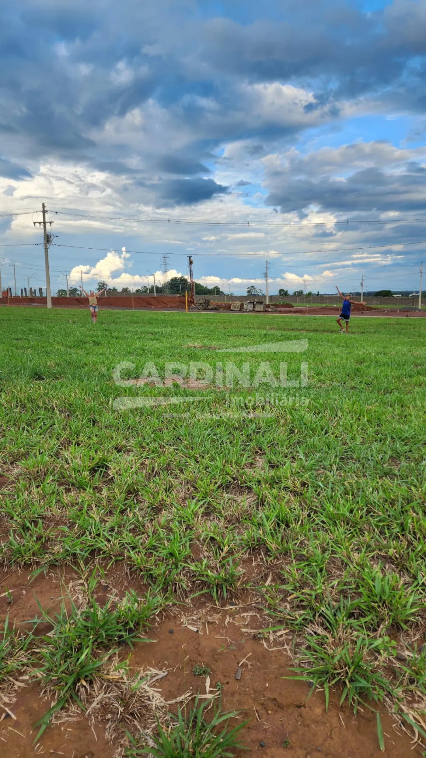 Terreno / Condom&iacute;nio em S&atilde;o Carlos , Comprar por R$318.000,00