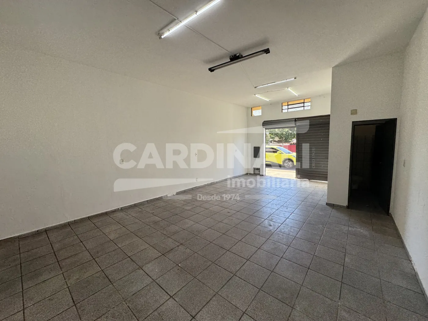 Alugar Comercial / Sal&atilde;o em S&atilde;o Carlos R$ 1.556,00 - Foto 5