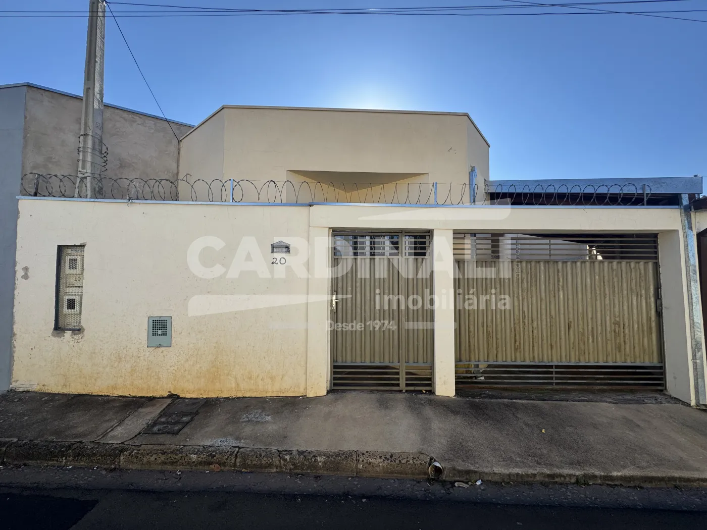 Casa / Padr&atilde;o em S&atilde;o Carlos Alugar por R$1.364,00
