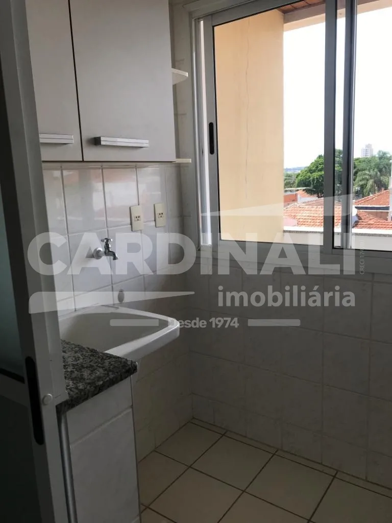 Comprar Apartamento / Padr&atilde;o em Araraquara R$ 240.000,00 - Foto 8