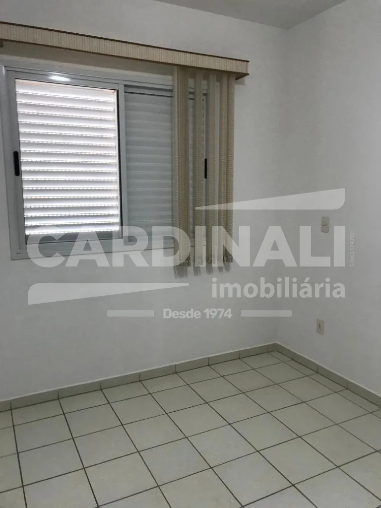 Comprar Apartamento / Padr&atilde;o em Araraquara R$ 240.000,00 - Foto 13
