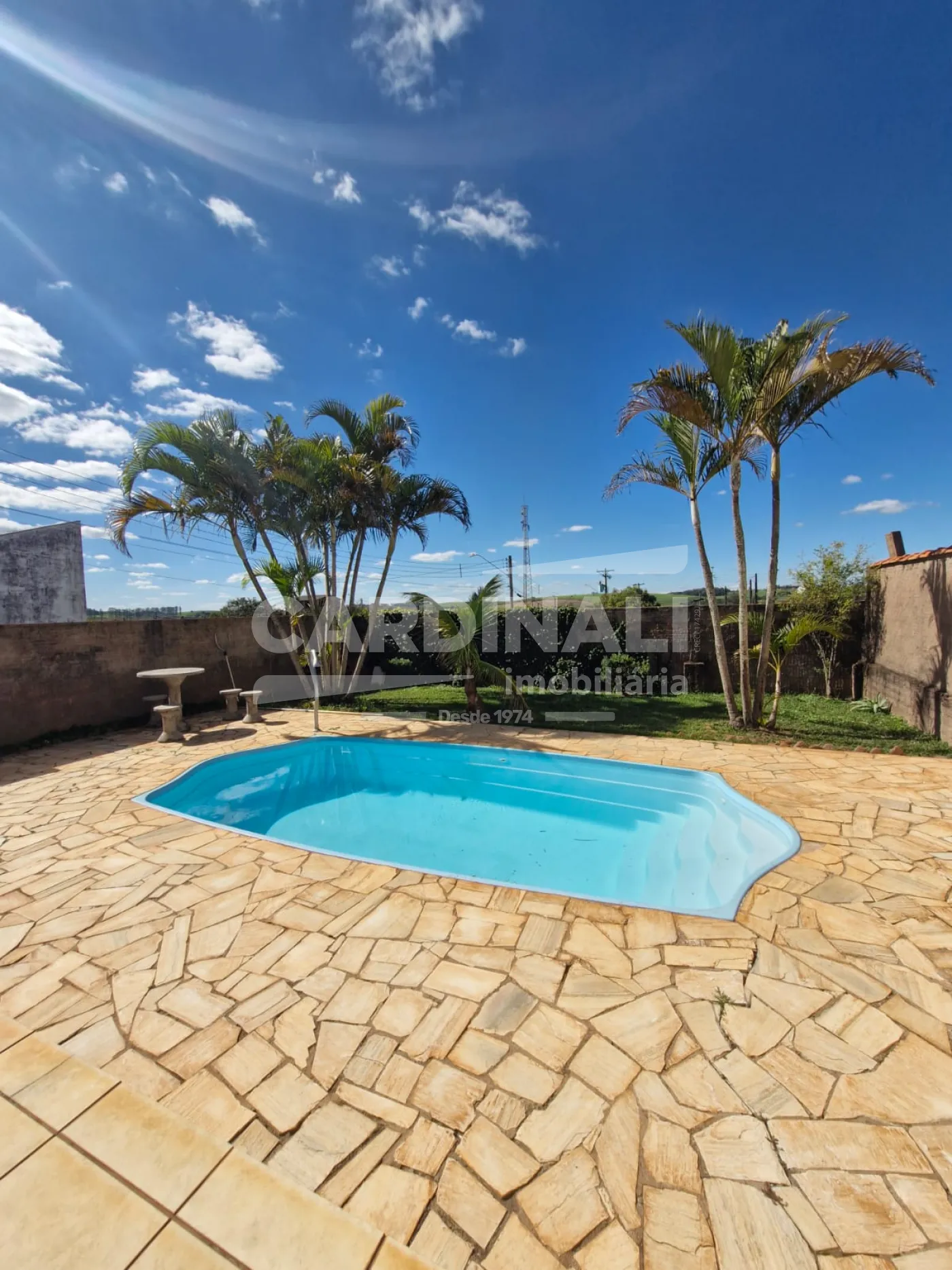 Casa / Padr&atilde;o em Brotas 