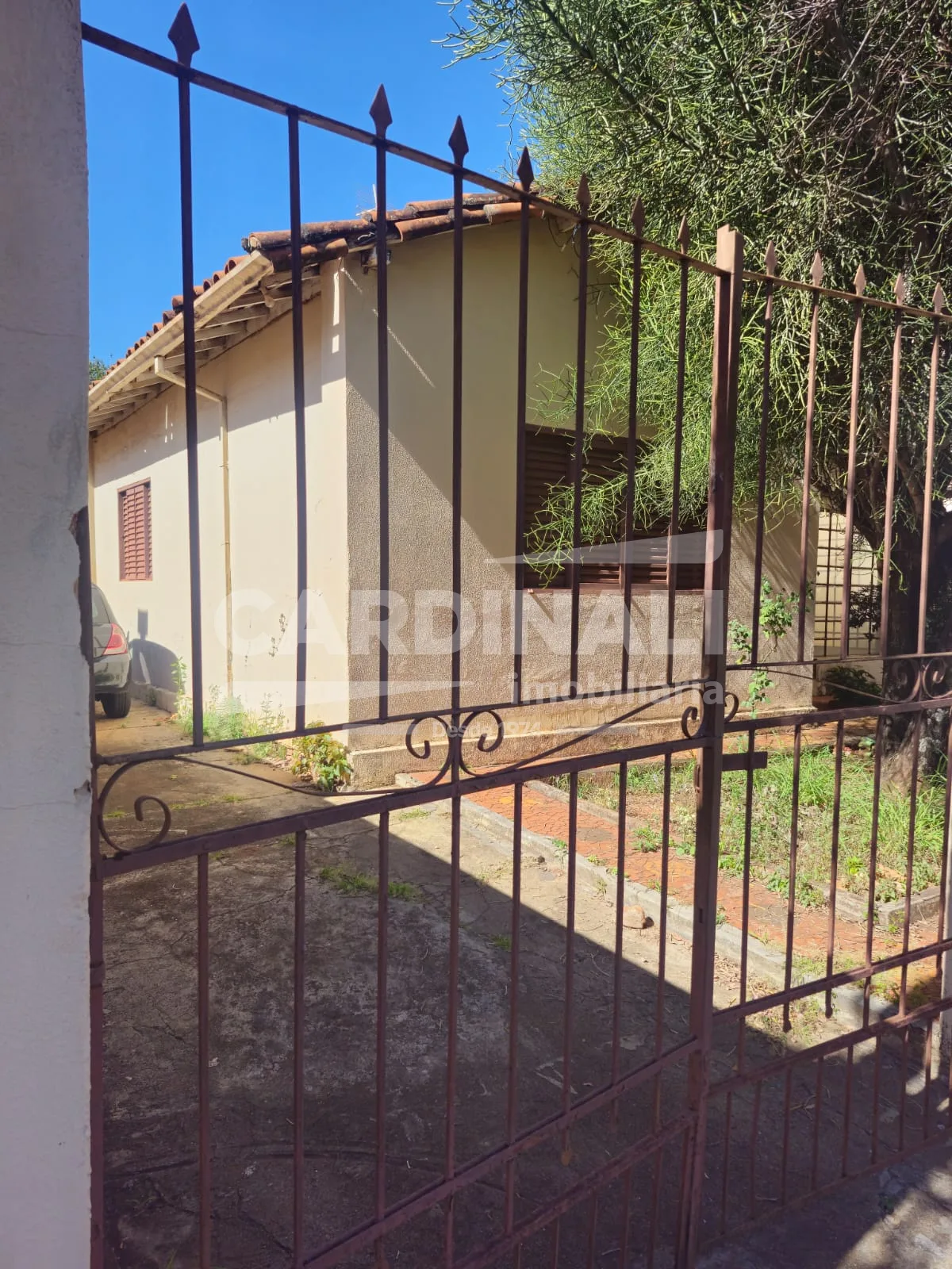 Comprar Terreno / Padr&atilde;o em Araraquara R$ 460.000,00 - Foto 3