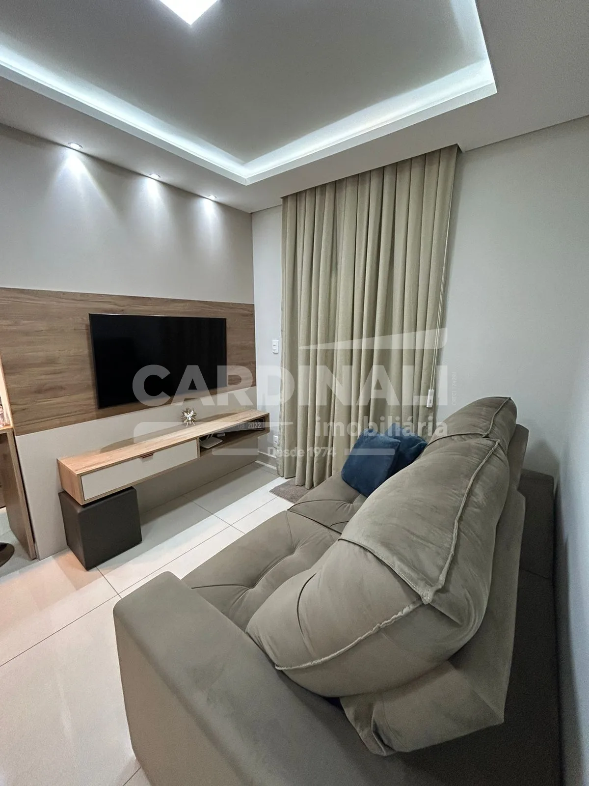 Comprar Apartamento / Padr&atilde;o em Araraquara R$ 320.000,00 - Foto 2