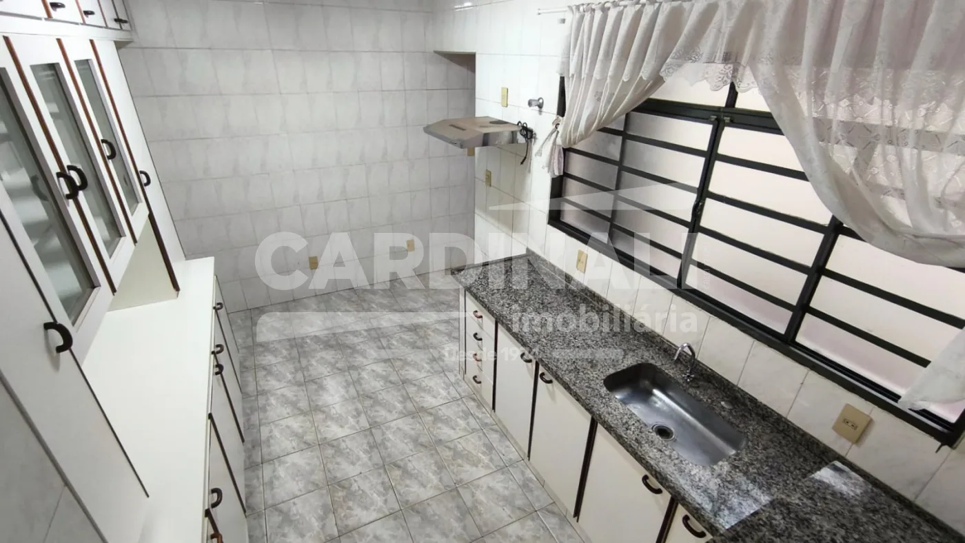 Comprar Casa / Padr&atilde;o em Araraquara R$ 420.000,00 - Foto 12