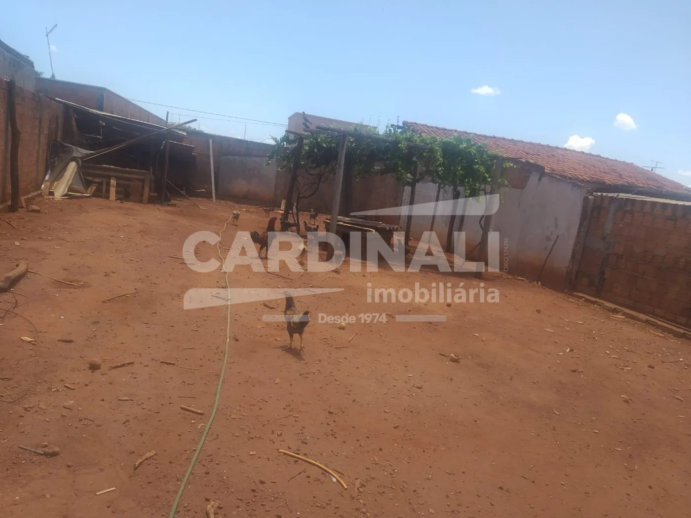 Comprar Terreno / Padr&atilde;o em Araraquara R$ 150.000,00 - Foto 2