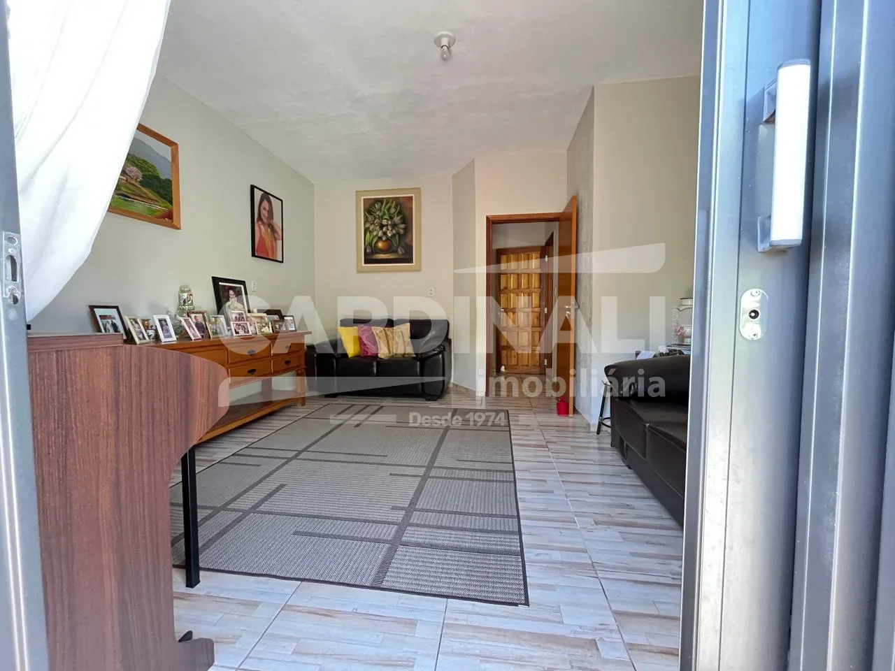 Comprar Casa / Padr&atilde;o em Am&eacute;rico Brasiliense R$ 550.000,00 - Foto 8