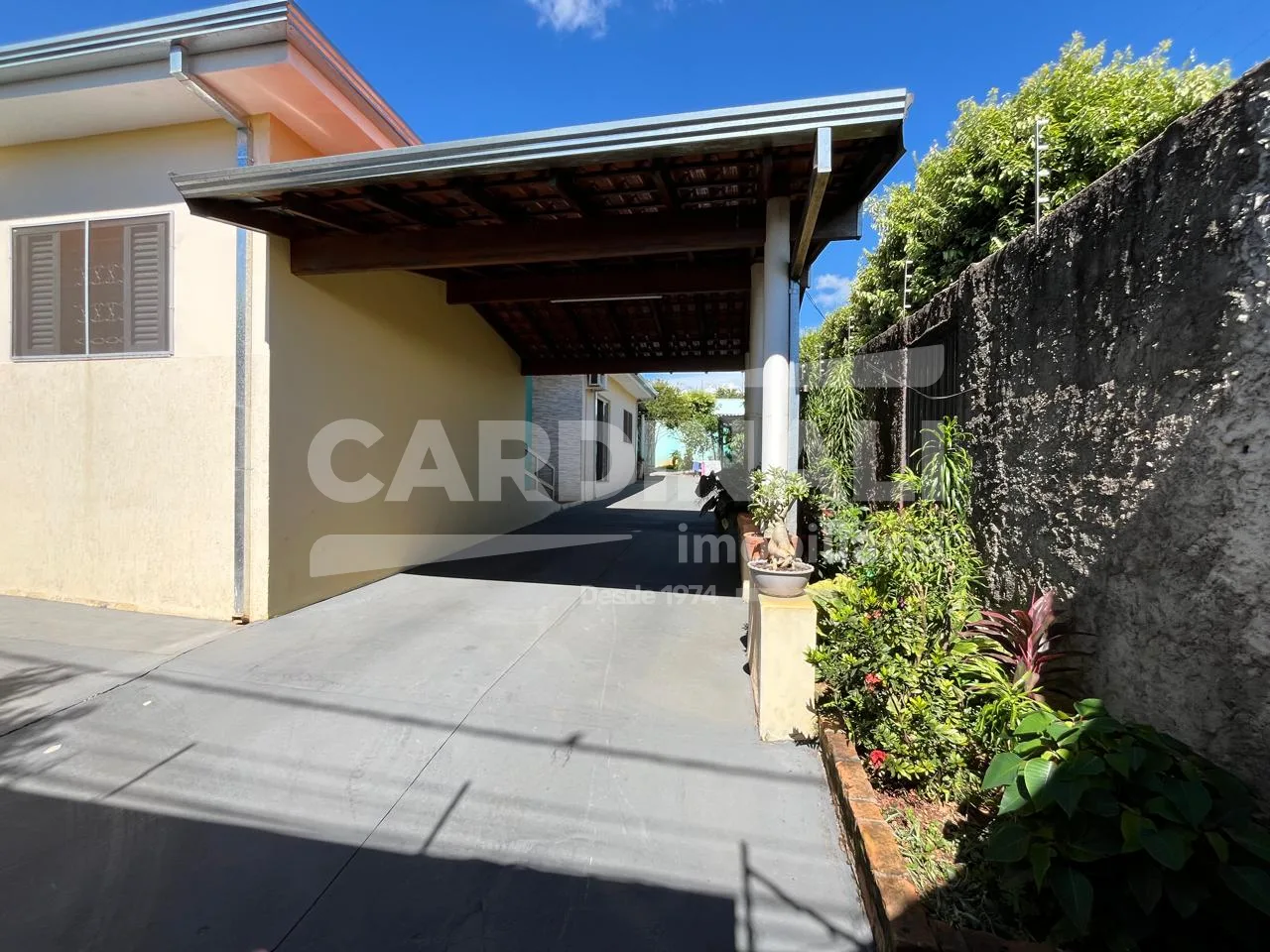 Comprar Casa / Padr&atilde;o em Am&eacute;rico Brasiliense R$ 550.000,00 - Foto 4