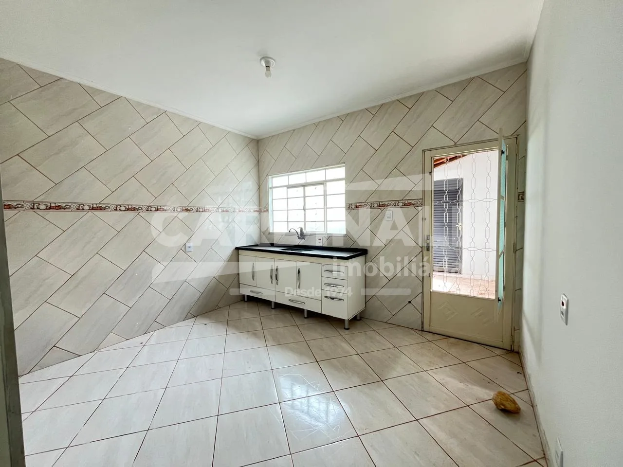 Comprar Casa / Sobrado em Araraquara R$ 450.000,00 - Foto 9