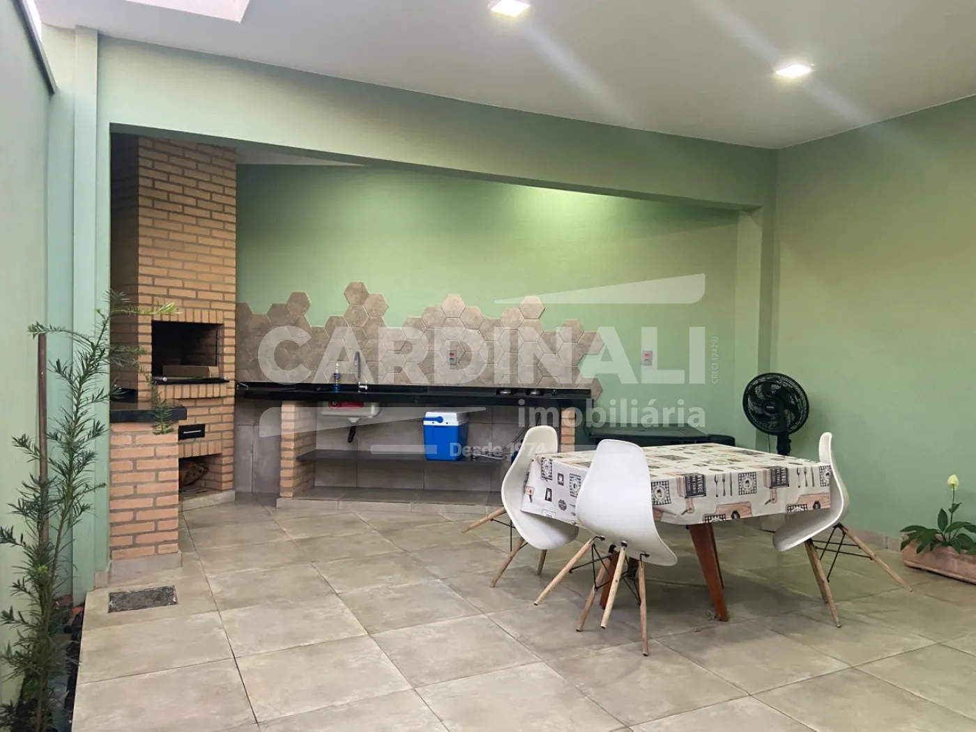 Comprar Casa / Padr&atilde;o em S&atilde;o Carlos R$ 550.000,00 - Foto 14