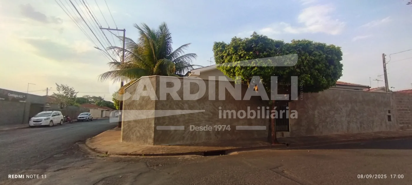 Comprar Casa / Padr&atilde;o em Araraquara R$ 450.000,00 - Foto 1