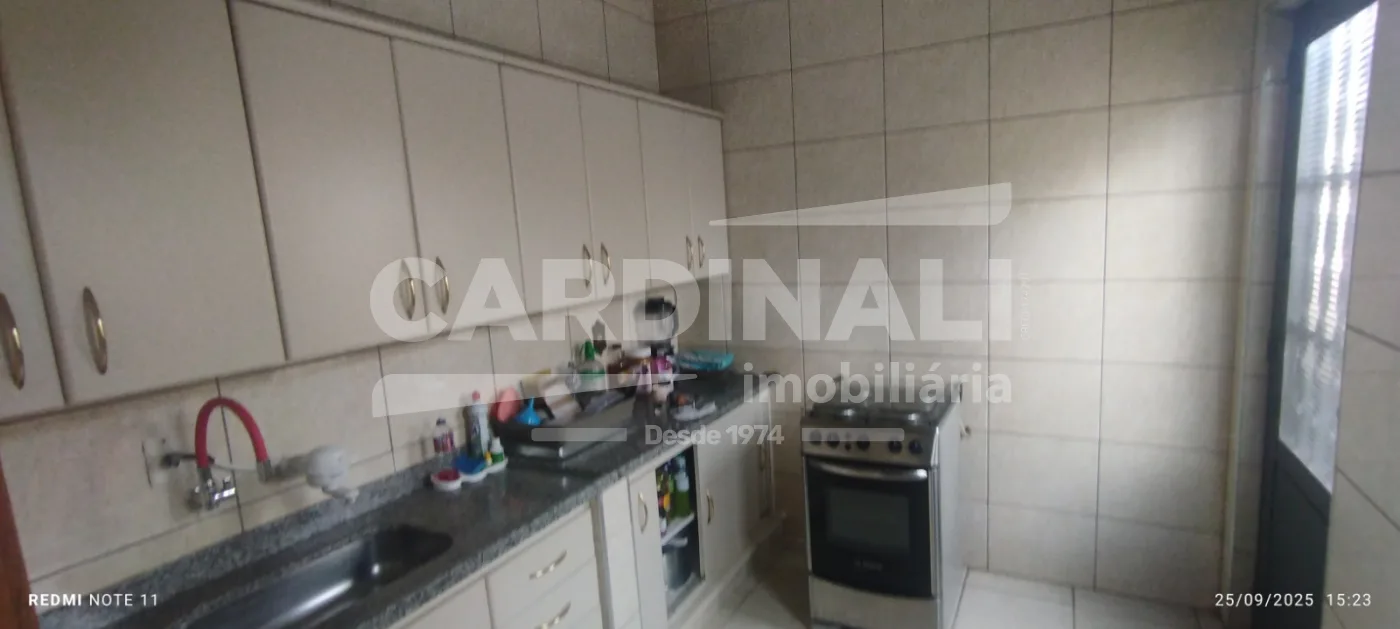 Comprar Casa / Padr&atilde;o em Araraquara R$ 450.000,00 - Foto 10