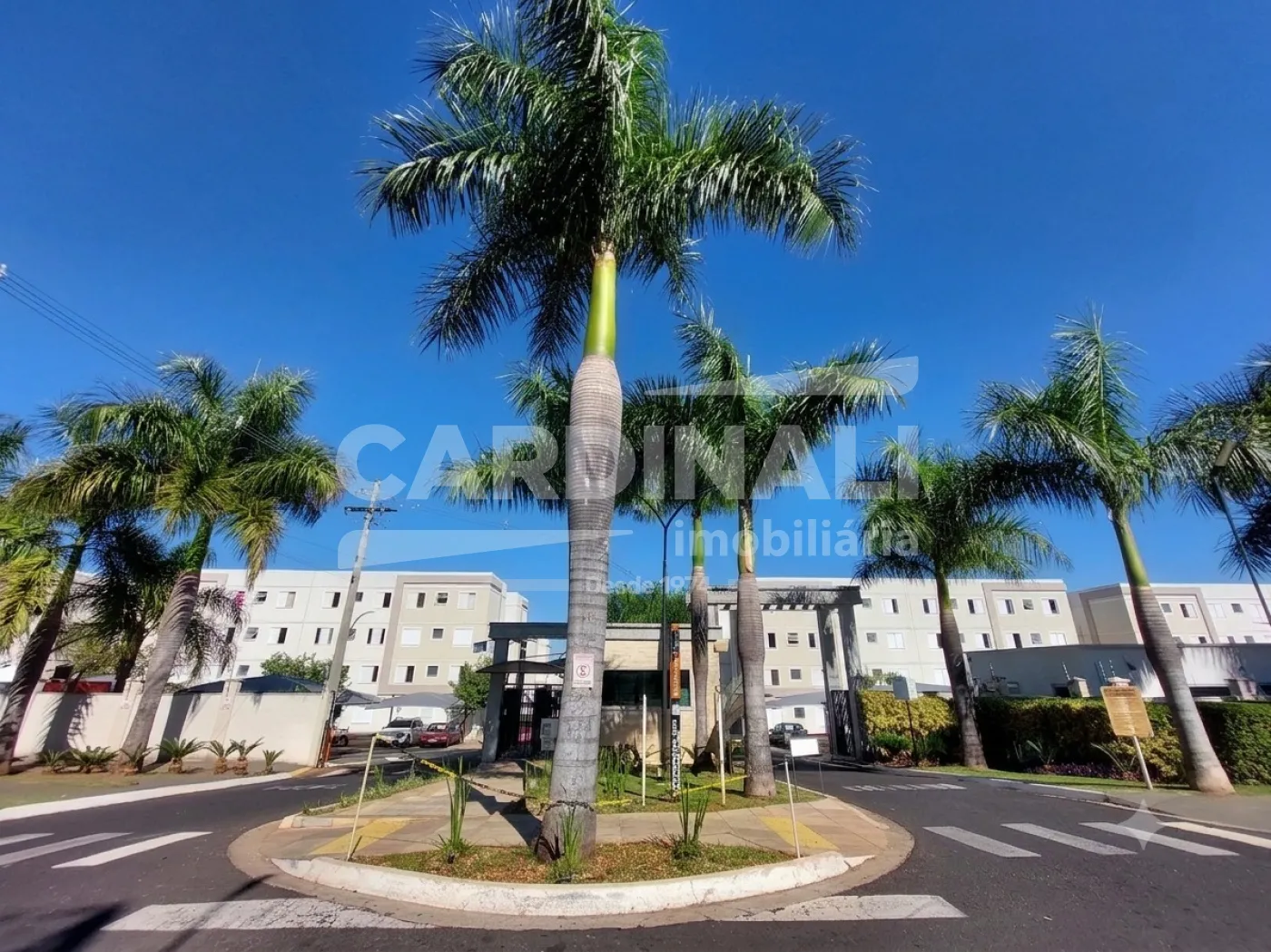 Apartamento / Padr&atilde;o em S&atilde;o Carlos , Comprar por R$205.000,00