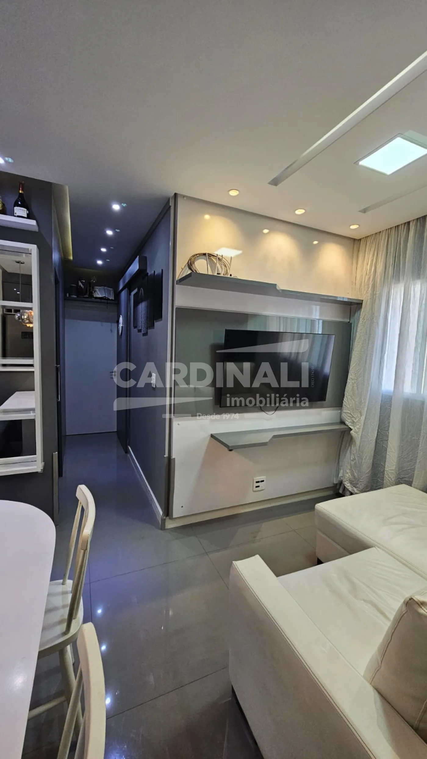 Apartamento / Padr&atilde;o em S&atilde;o Carlos , Comprar por R$295.000,00