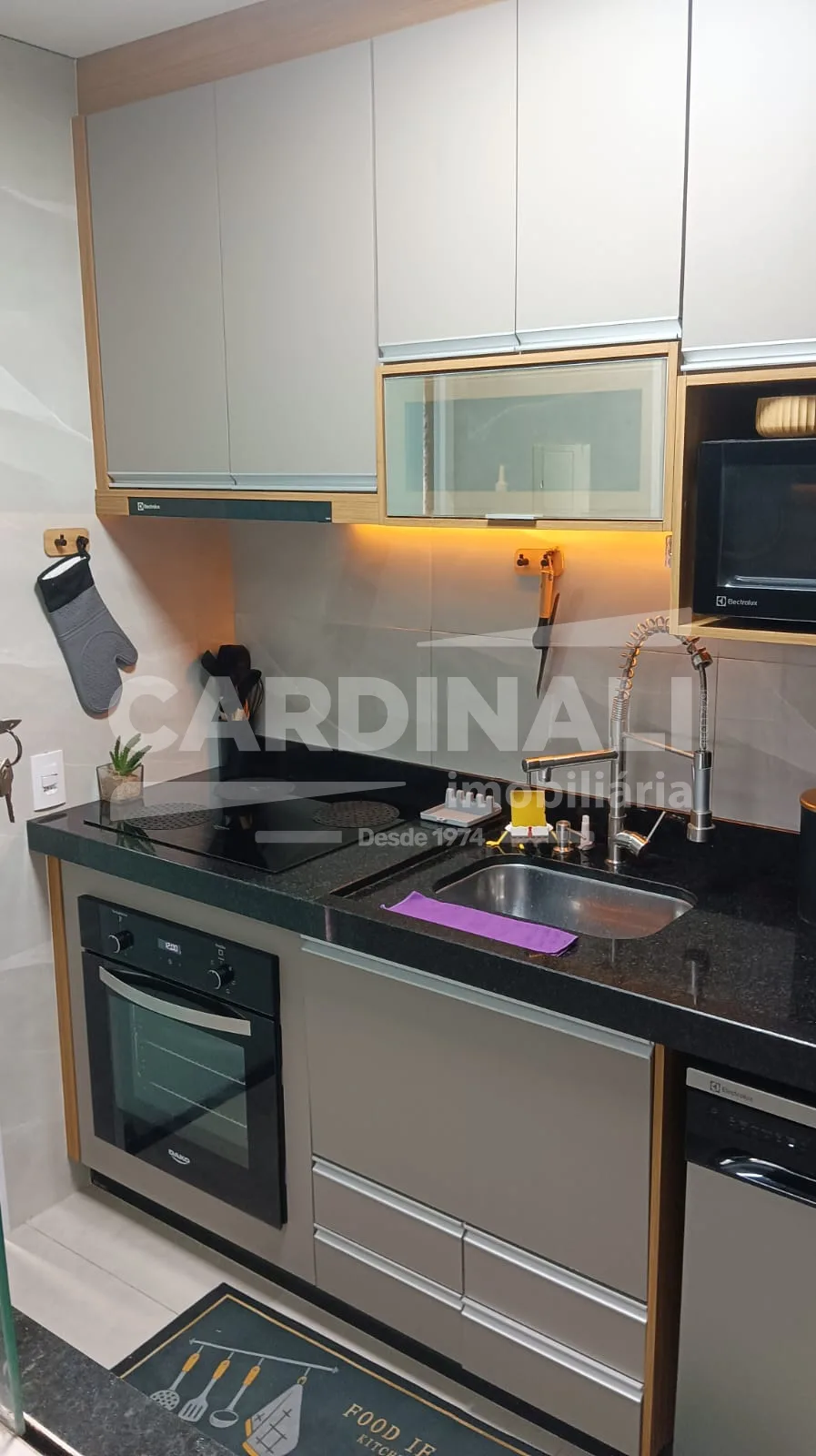 Comprar Casa / Padr&atilde;o em Araraquara R$ 300.000,00 - Foto 9