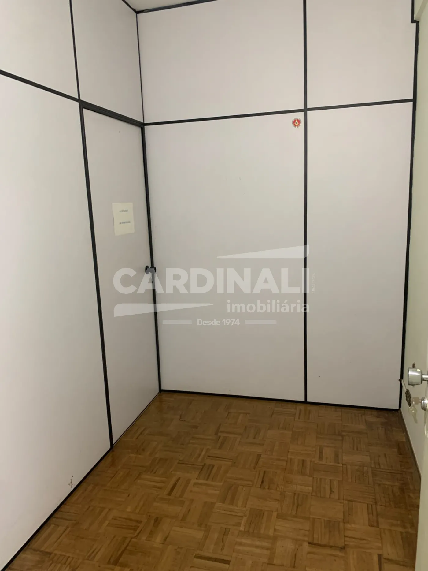 Comercial / Pr&eacute;dio com Condom&iacute;nio em S&atilde;o Carlos 