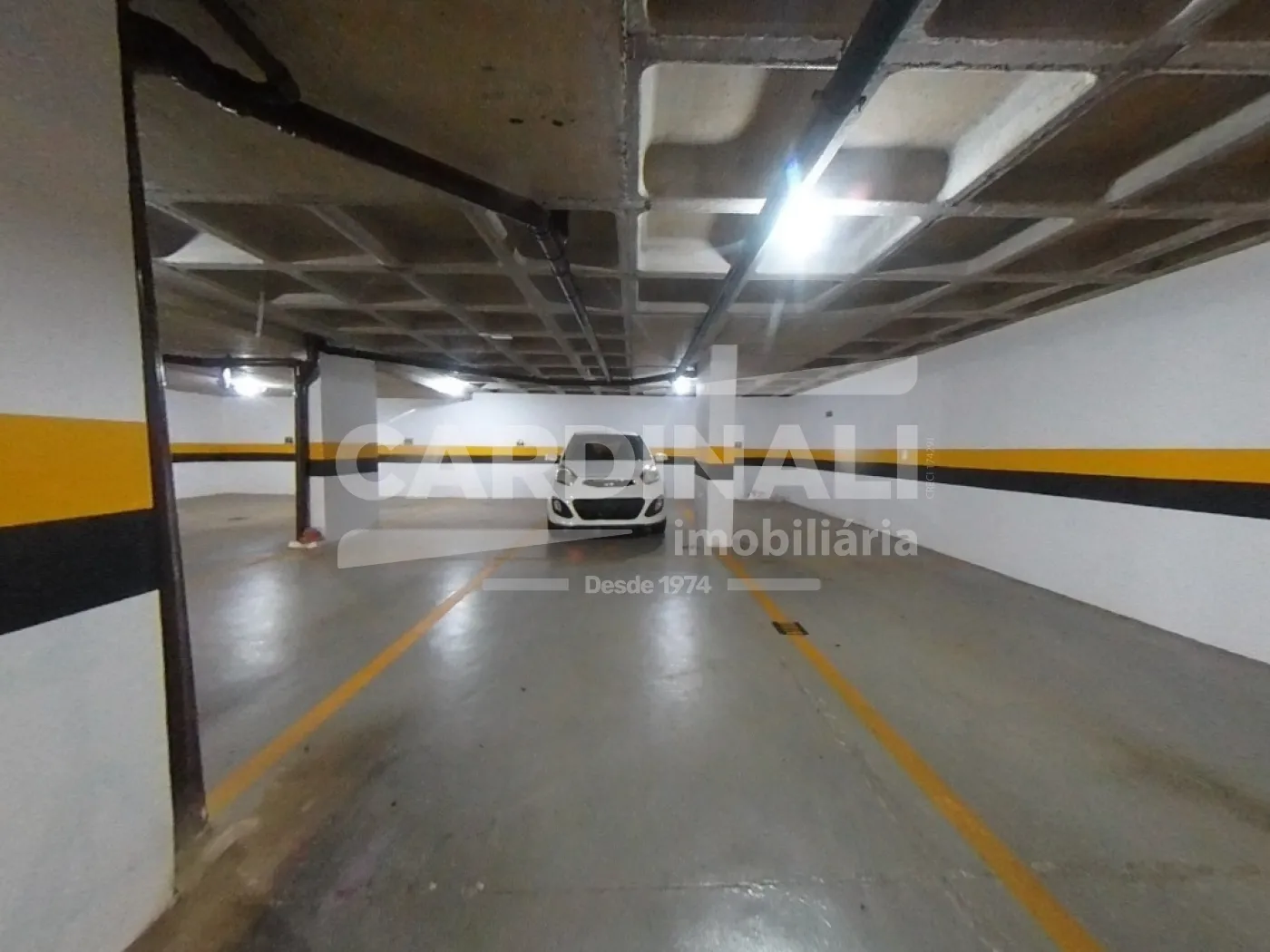 Apartamento / Padr&atilde;o em S&atilde;o Carlos Alugar por R$2.500,00